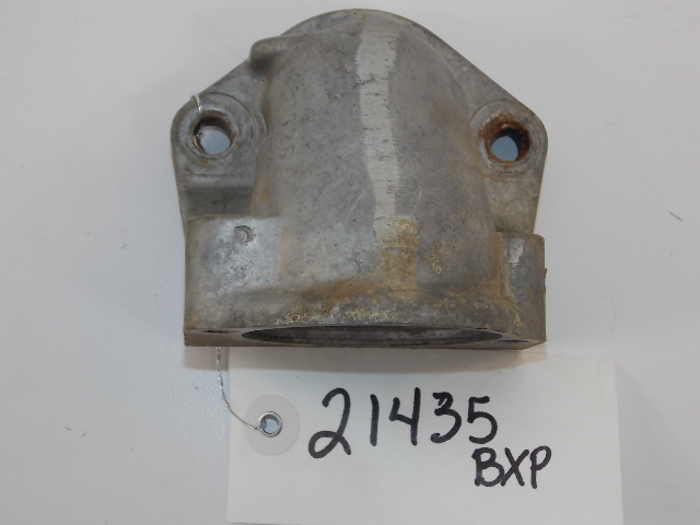 Volvo Penta Thermostat Housing AQ120 AQ125 AQ131 AQ140 AQ145 AQ151 AQ171+ 831926
